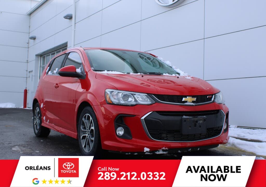 2017 Chevrolet Sonic LT Hatchback FWD