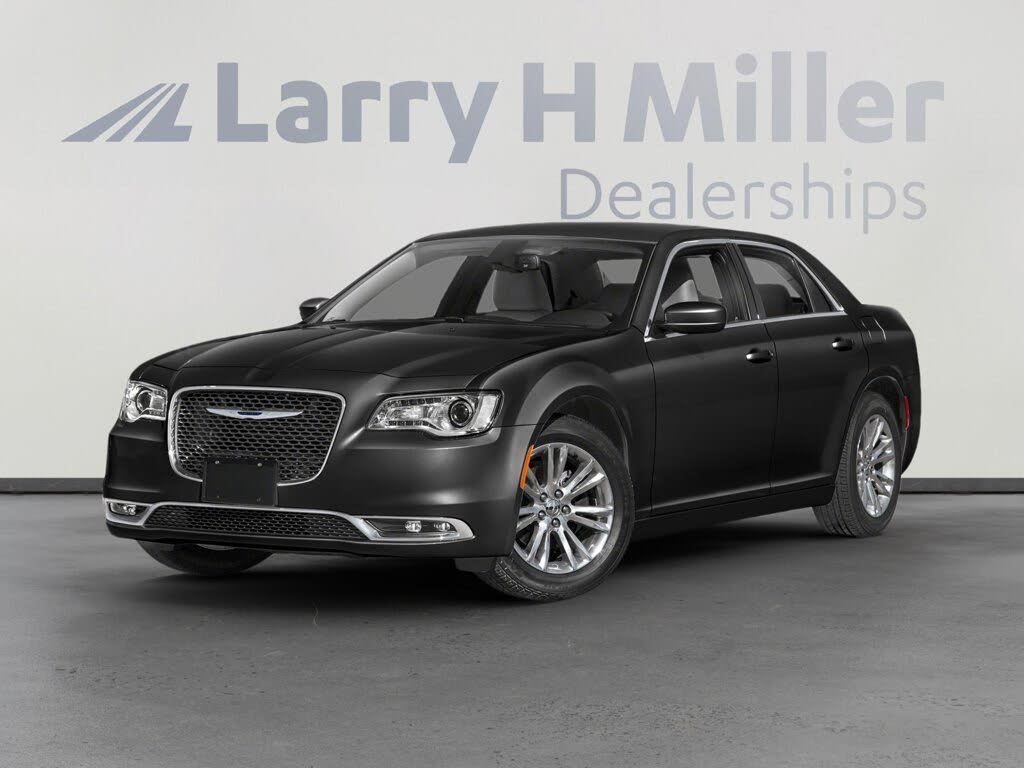 2023 Chrysler 300 C RWD