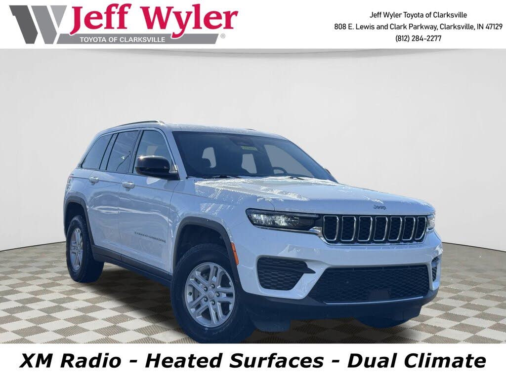 2024 Jeep Grand Cherokee Laredo 4WD