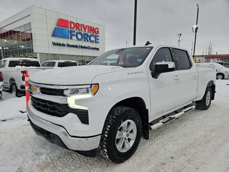 2024 Chevrolet Silverado 1500 LT Crew Cab 4WD
