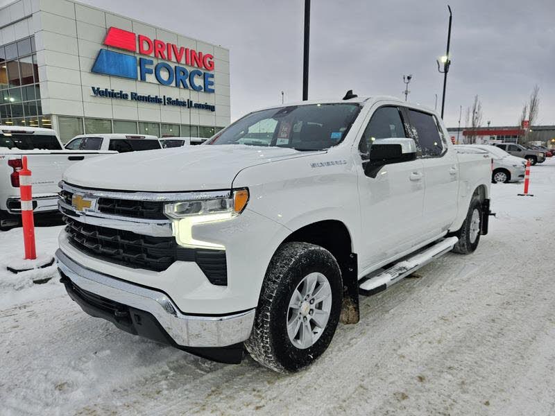Chevrolet Silverado 1500 LT Crew Cab 4WD 2024