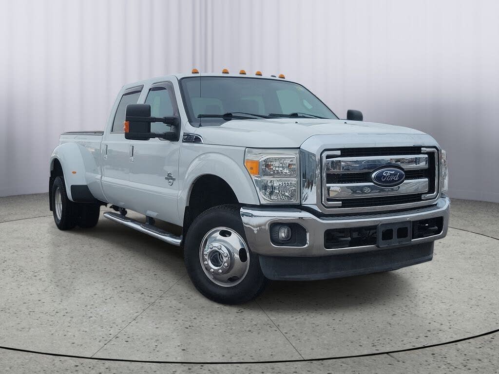 2016 Ford F-350 Super Duty Lariat Crew Cab LB DRW 4WD