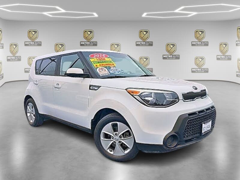 2016 Kia Soul Base