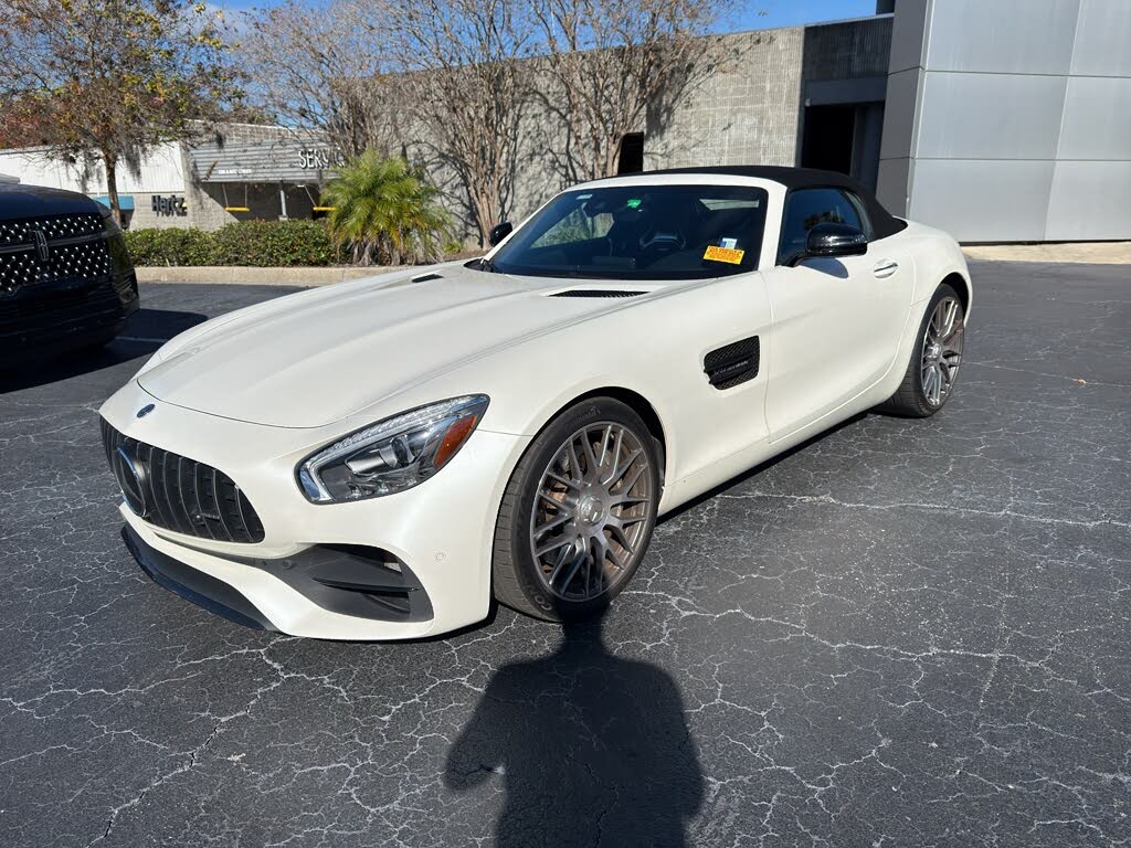 2019 Mercedes-Benz AMG GT Roadster RWD