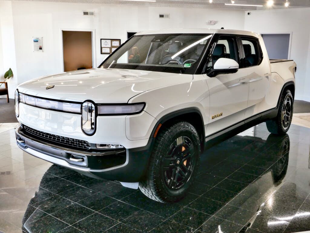 2022 Rivian R1T Adventure Crew Cab AWD