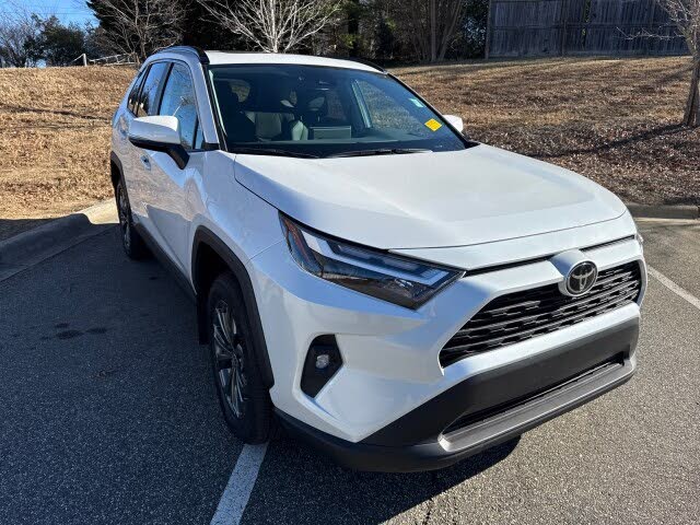 2025 Toyota RAV4 Hybrid XLE Premium AWD