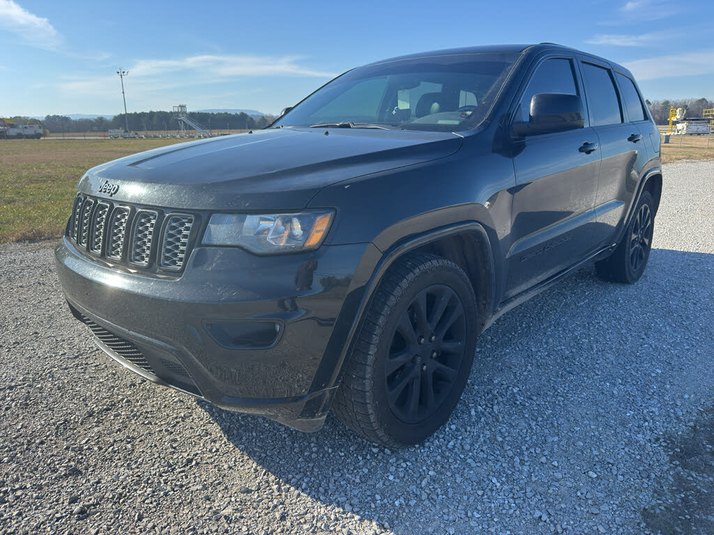 2019 Jeep Grand Cherokee Altitude RWD