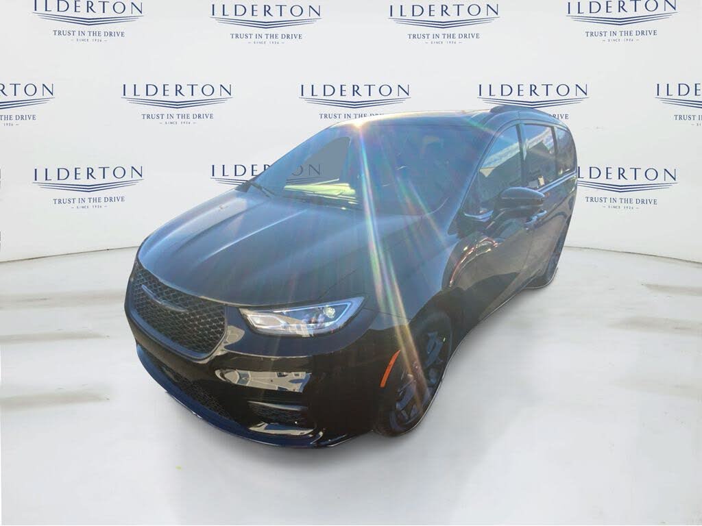 2026 Chrysler Pacifica Limited FWD