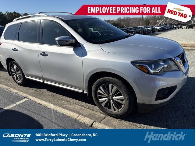 2020 Nissan Pathfinder S FWD