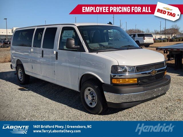 2025 Chevrolet Express 3500 LS Extended RWD