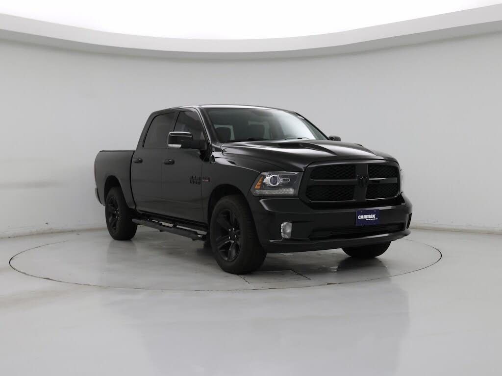2018 RAM 1500 Night Crew Cab 4WD