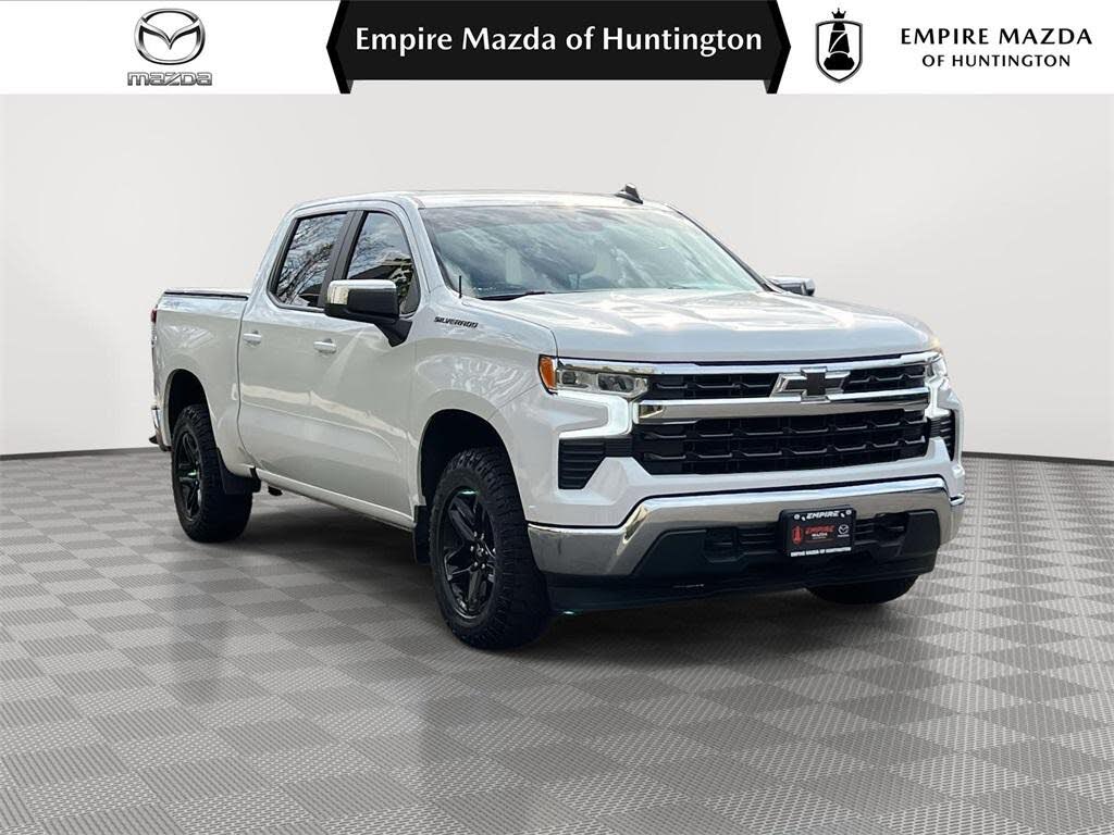 2022 Chevrolet Silverado 1500 LT Crew Cab 4WD