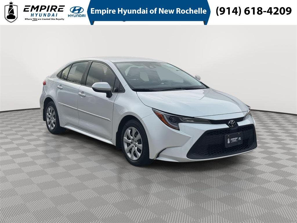 2022 Toyota Corolla LE FWD