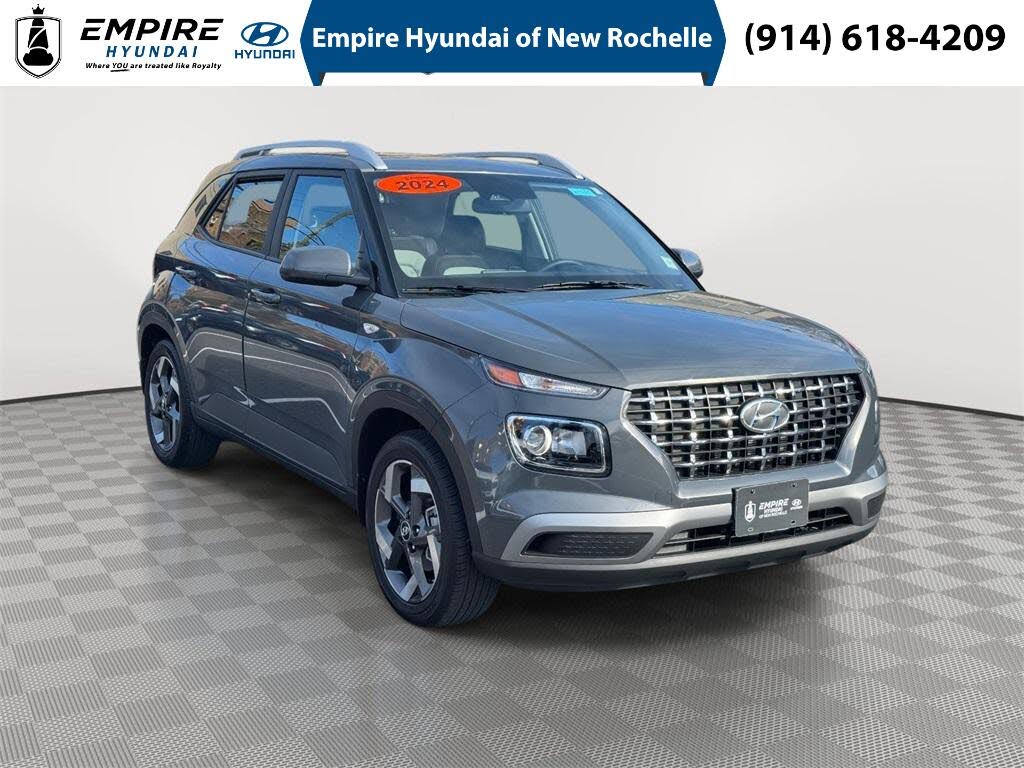 2024 Hyundai Venue SEL FWD