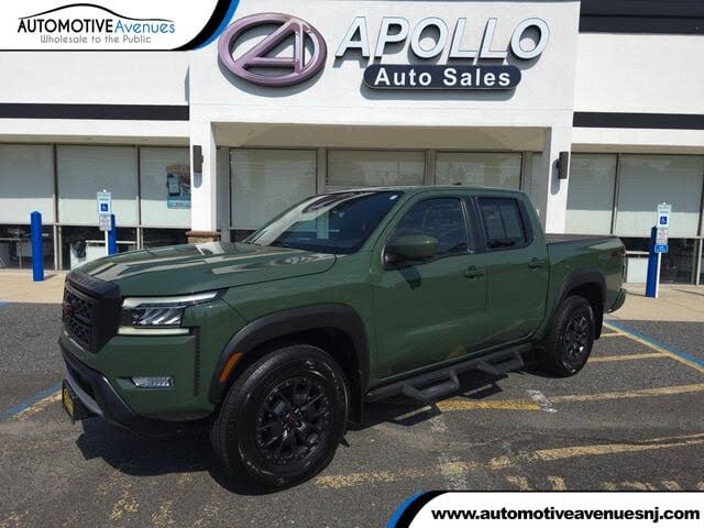 2023 Nissan Frontier PRO-4X Crew Cab 4WD