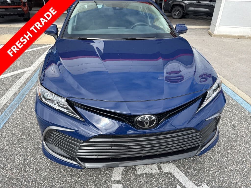 2024 Toyota Camry LE FWD