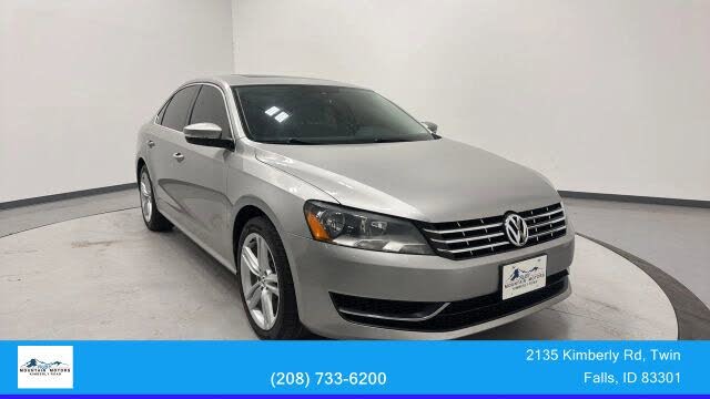 2014 Volkswagen Passat TDI SE with Sunroof