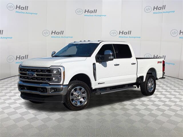 2025 Ford F-250 Super Duty Lariat Crew Cab 4WD