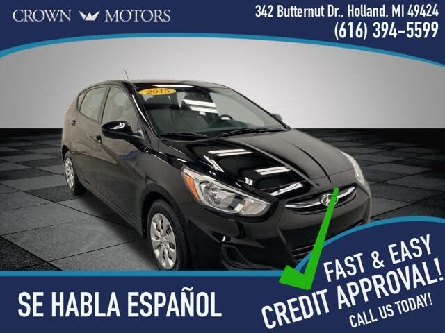 2015 Hyundai Accent GS 4-Door Hatchback FWD