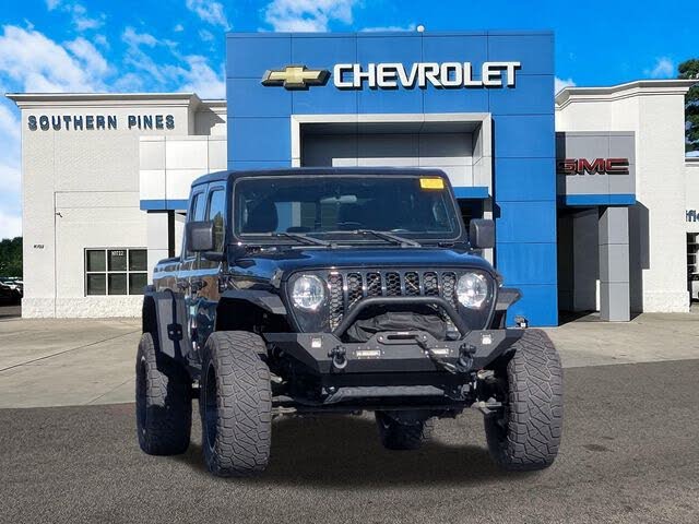 2020 Jeep Gladiator Sport Crew Cab 4WD