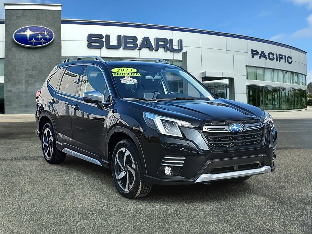 2023 Subaru Forester Touring Crossover AWD