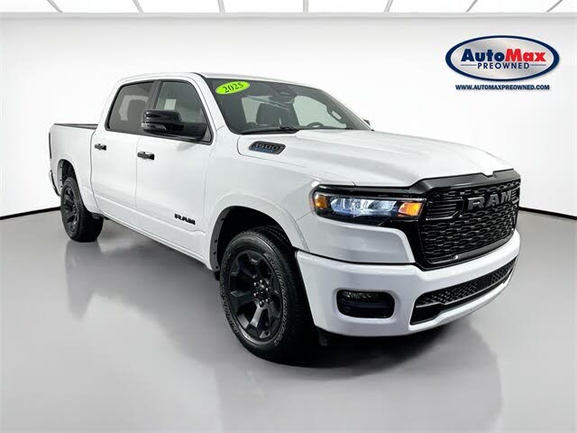 2025 RAM 1500 Big Horn Crew Cab 4WD