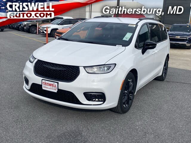 2026 Chrysler Pacifica Select FWD