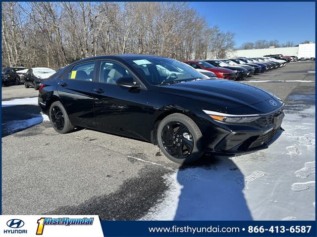 2026 Hyundai Elantra SEL Sport FWD