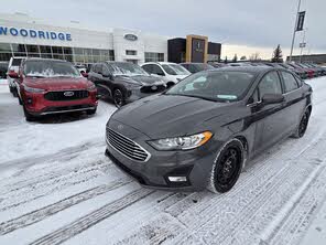 Ford Fusion SE FWD