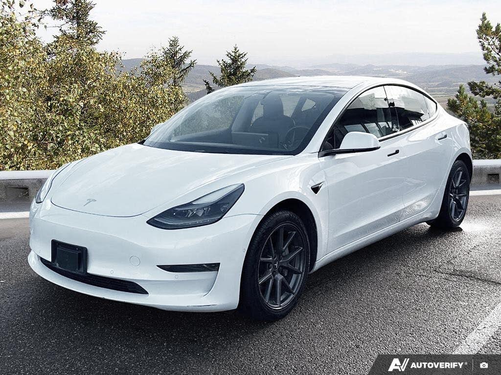 2021 Tesla Model 3 Standard Range Plus RWD