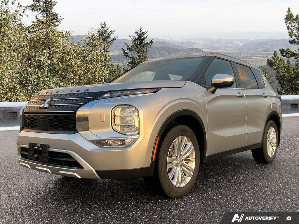 Mitsubishi Outlander SE S-AWC 2022