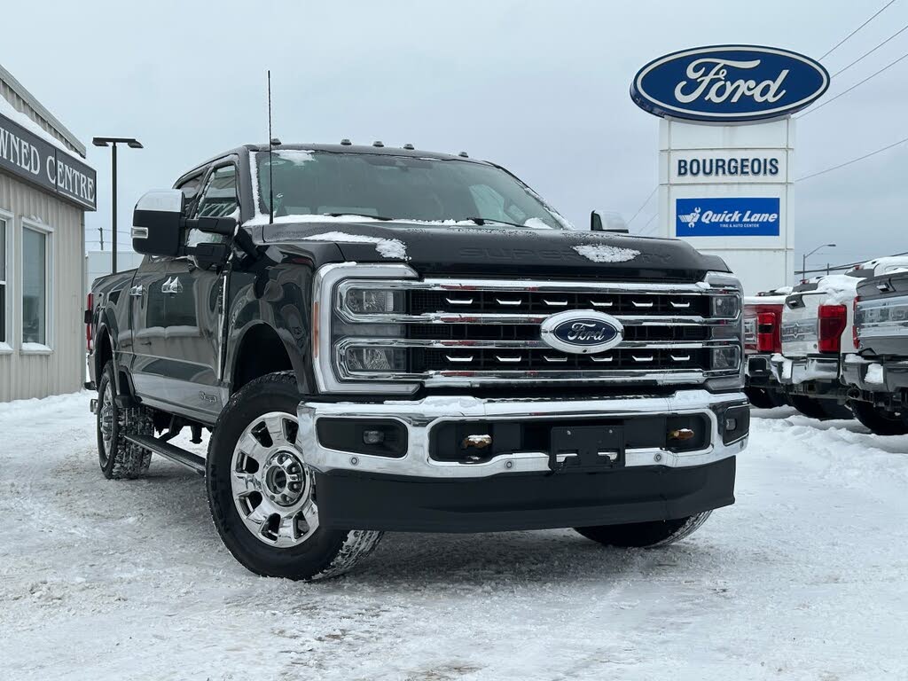 2023 Ford F-250 Super Duty Lariat Crew Cab 4WD