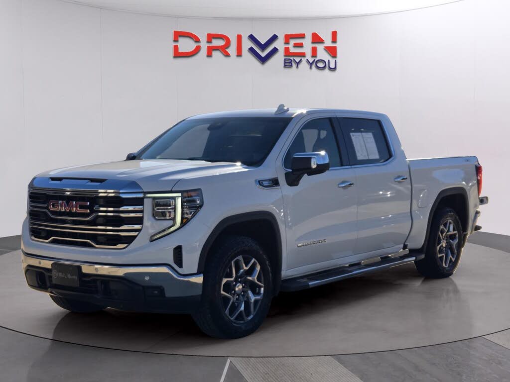 2023 GMC Sierra 1500 SLT Crew Cab 4WD