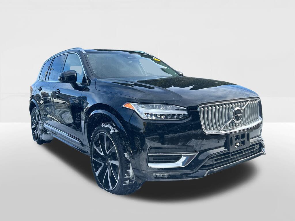 2023 Volvo XC90 B5 Plus Bright Theme AWD