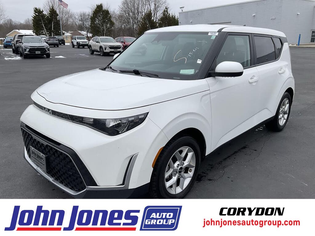 2024 Kia Soul LX FWD