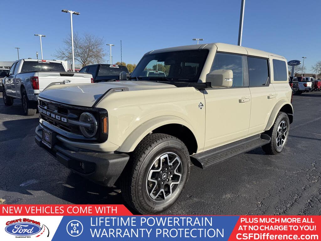 2025 Ford Bronco Outer Banks 4-Door 4WD