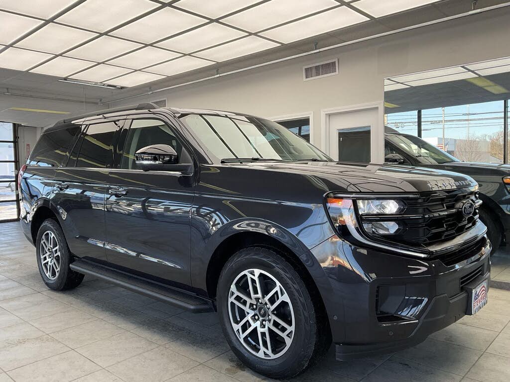 2025 Ford Expedition Active 4WD