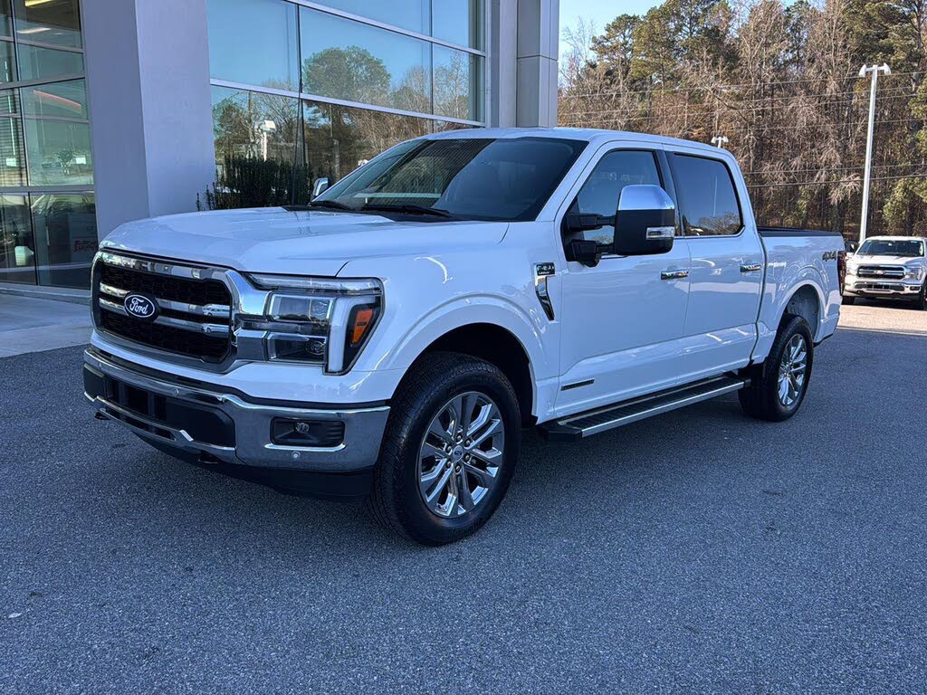2025 Ford F-150 Lariat SuperCrew 4WD