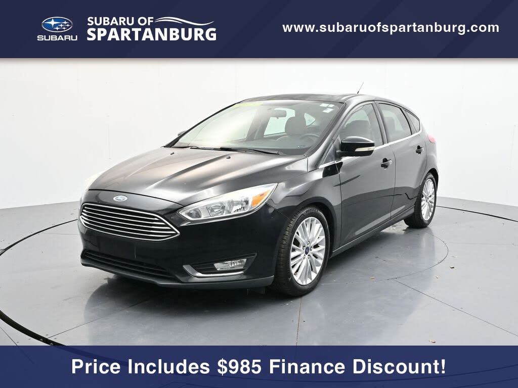 2016 Ford Focus Titanium Hatchback