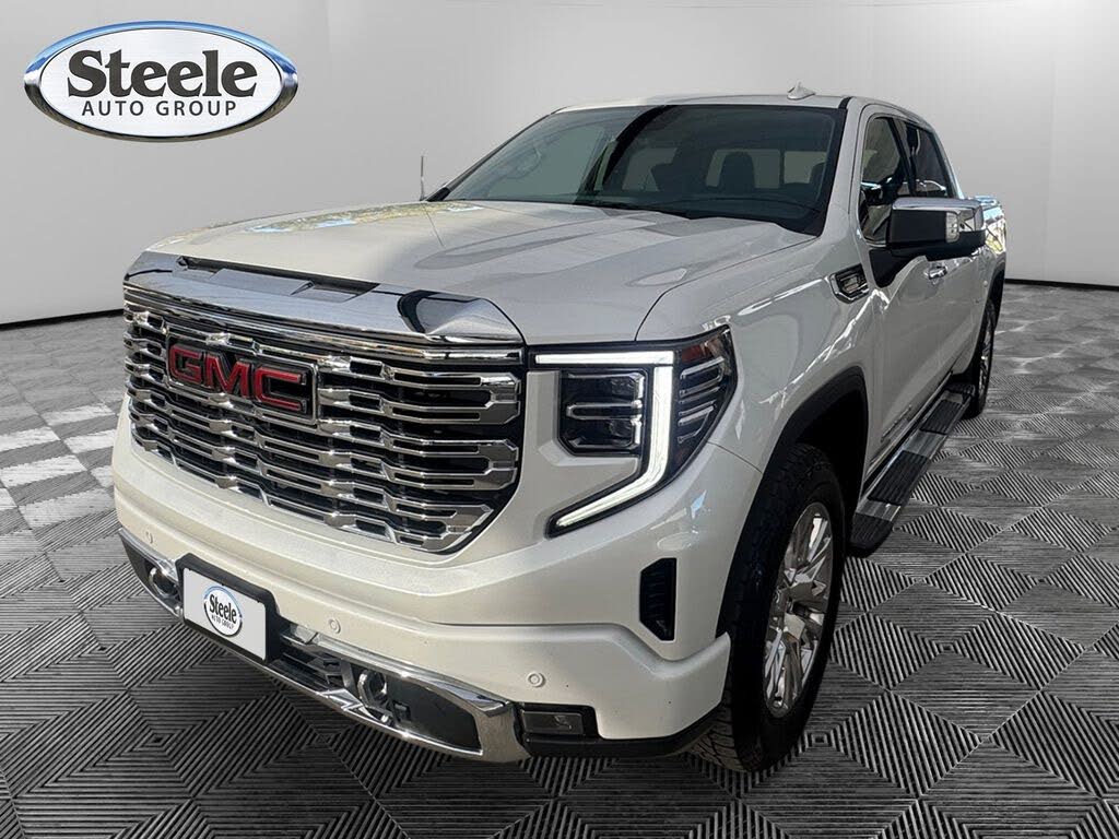 2023 GMC Sierra 1500 Denali Crew Cab 4WD