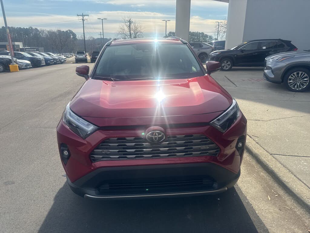 2023 Toyota RAV4 Limited FWD