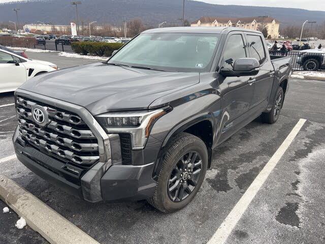 2023 Toyota Tundra Platinum CrewMax Cab 4WD