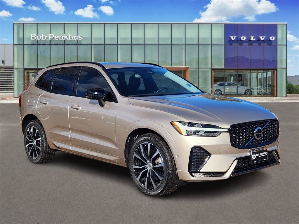 2023 Volvo XC60 B5 Plus Dark Theme AWD