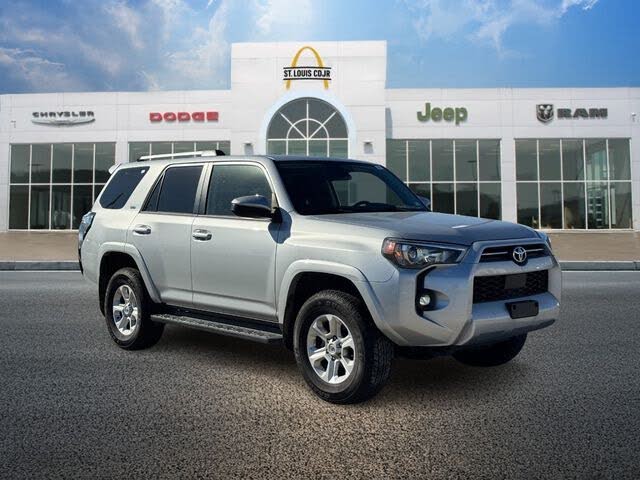2024 Toyota 4Runner SR5 4WD