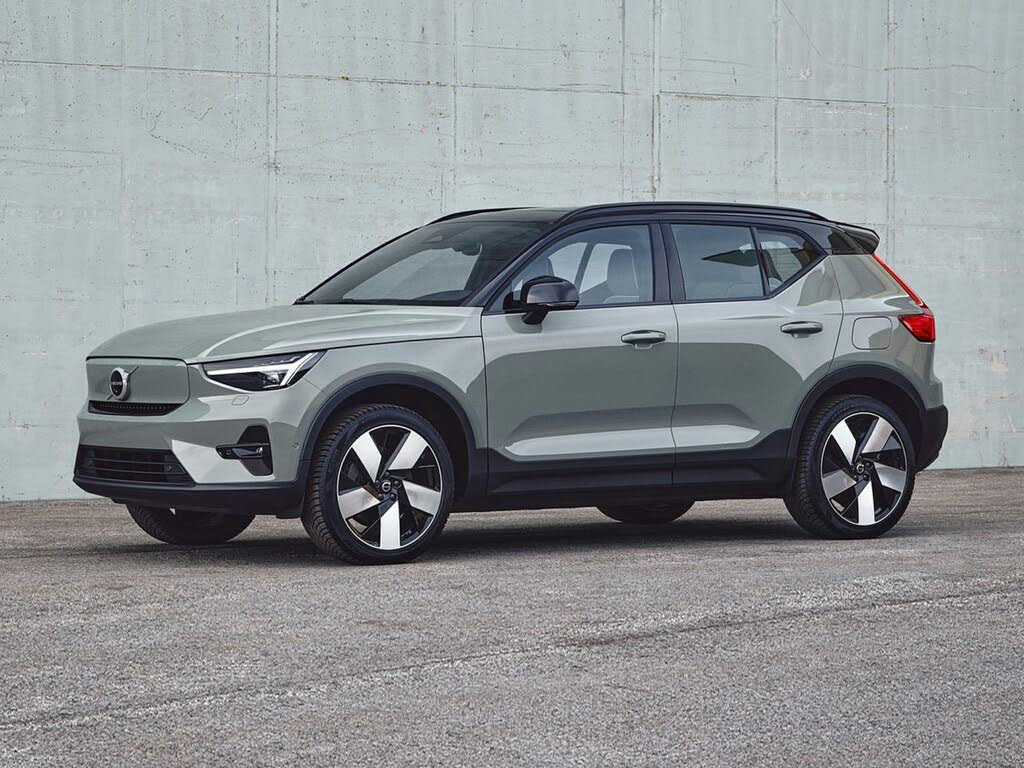 2024 Volvo XC40 Recharge Plus RWD