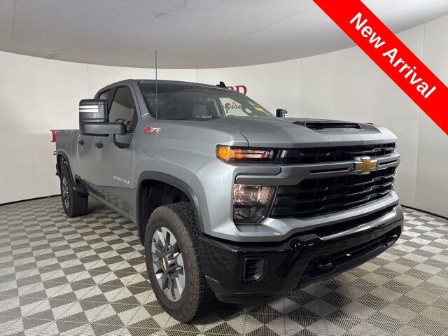 2025 Chevrolet Silverado 2500HD Custom Double Cab 4WD