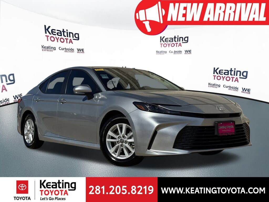 2025 Toyota Camry LE FWD