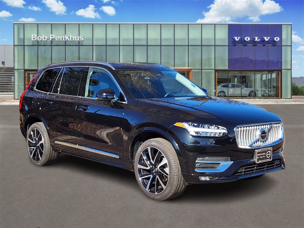 2025 Volvo XC90 B5 Plus Bright Theme AWD