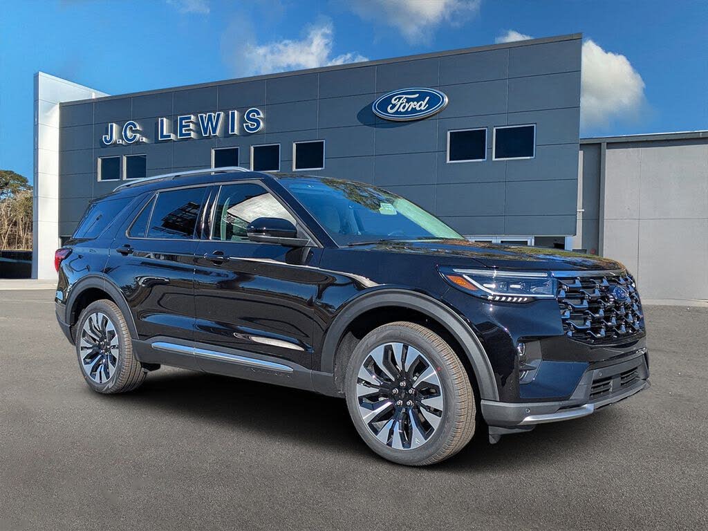 2026 Ford Explorer Platinum AWD