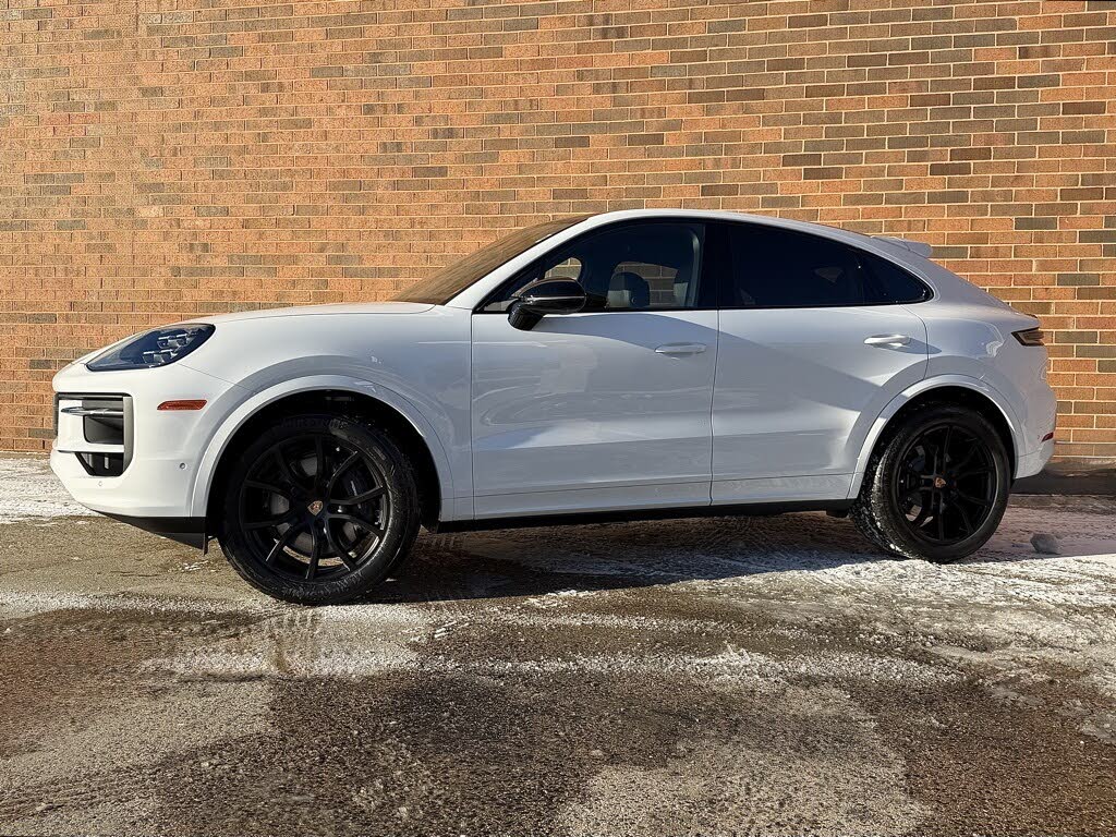 2026 Porsche Cayenne Coupe AWD